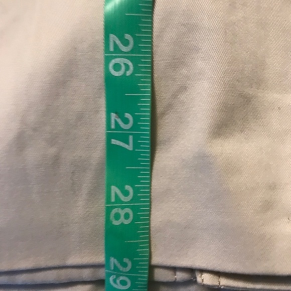 Untuckit brand, for her. jacket/trench style. Medium. Tan with button and belt - Picture 8 of 10